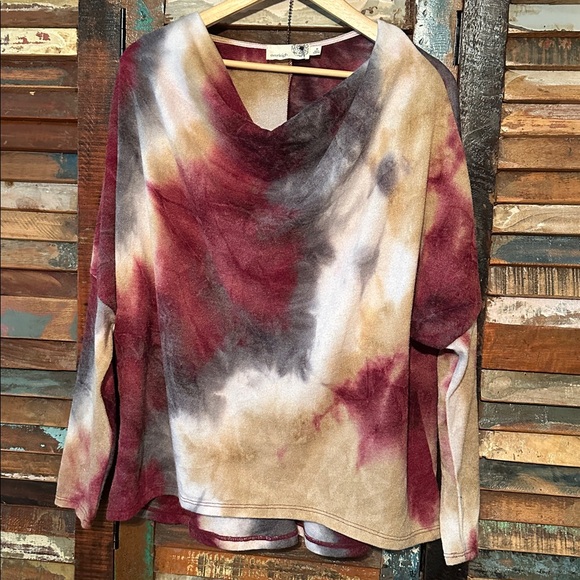 Everleigh Burgundy and Cream Tie-Dye Cowl Neck Sweater size medium - Picture 2 of 6